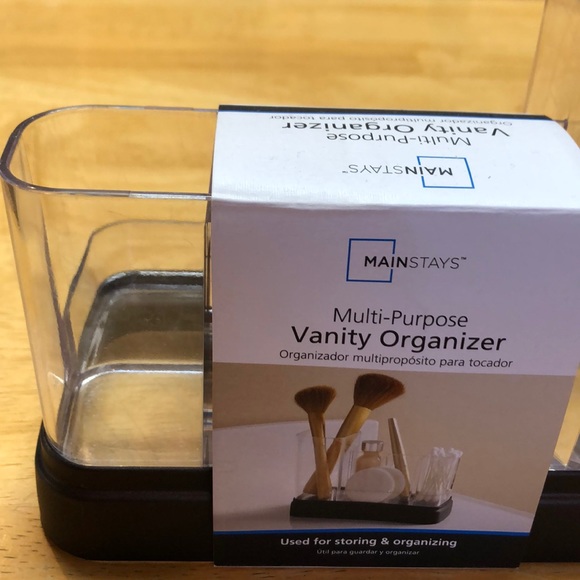 $20 Now For All 4 Organisers ~Make Up Not Included See Descriptions for Details - Picture 6 of 11